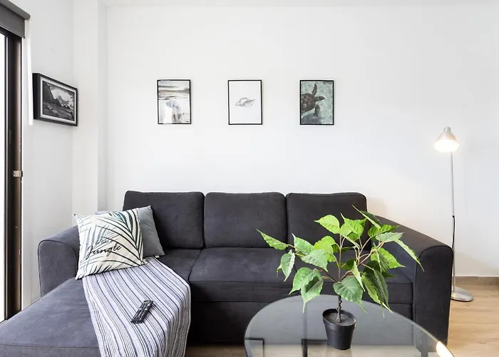 By Sunkeyrents Apartment *